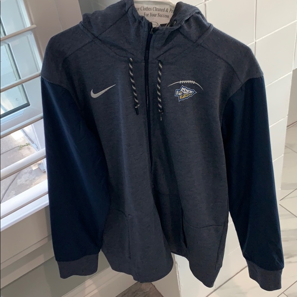 Men’s St. John Bosco zip-up hoodie